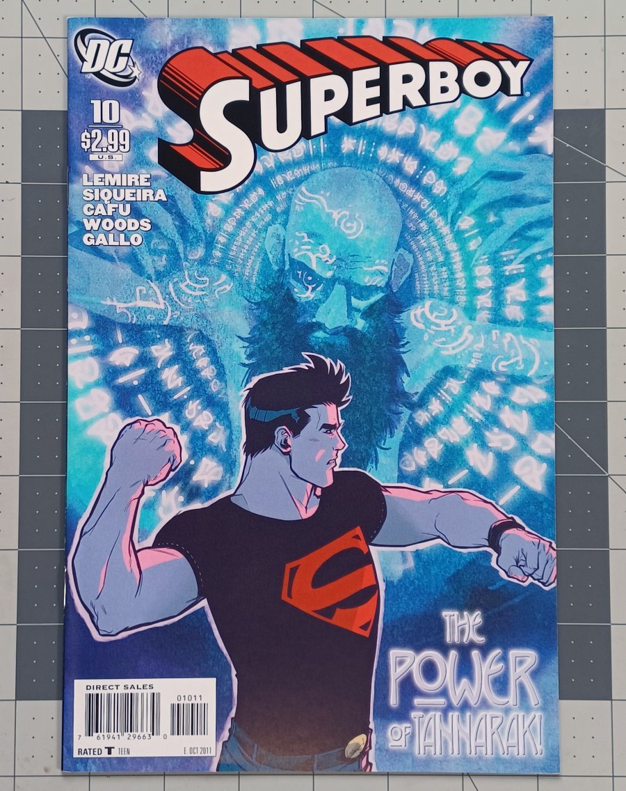 Superboy #10 (2011) - DC Comics