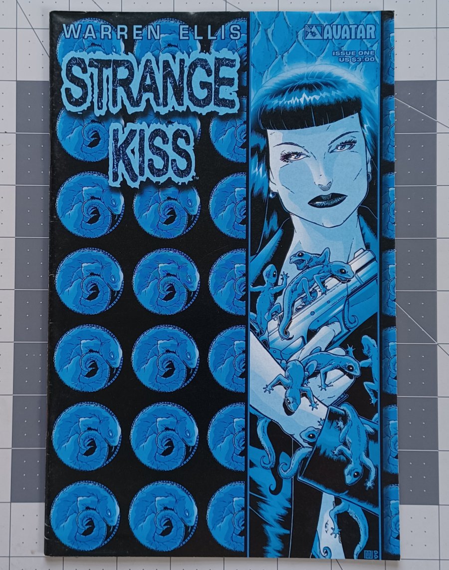Strange Kiss #1 (2000) - Avatar Press