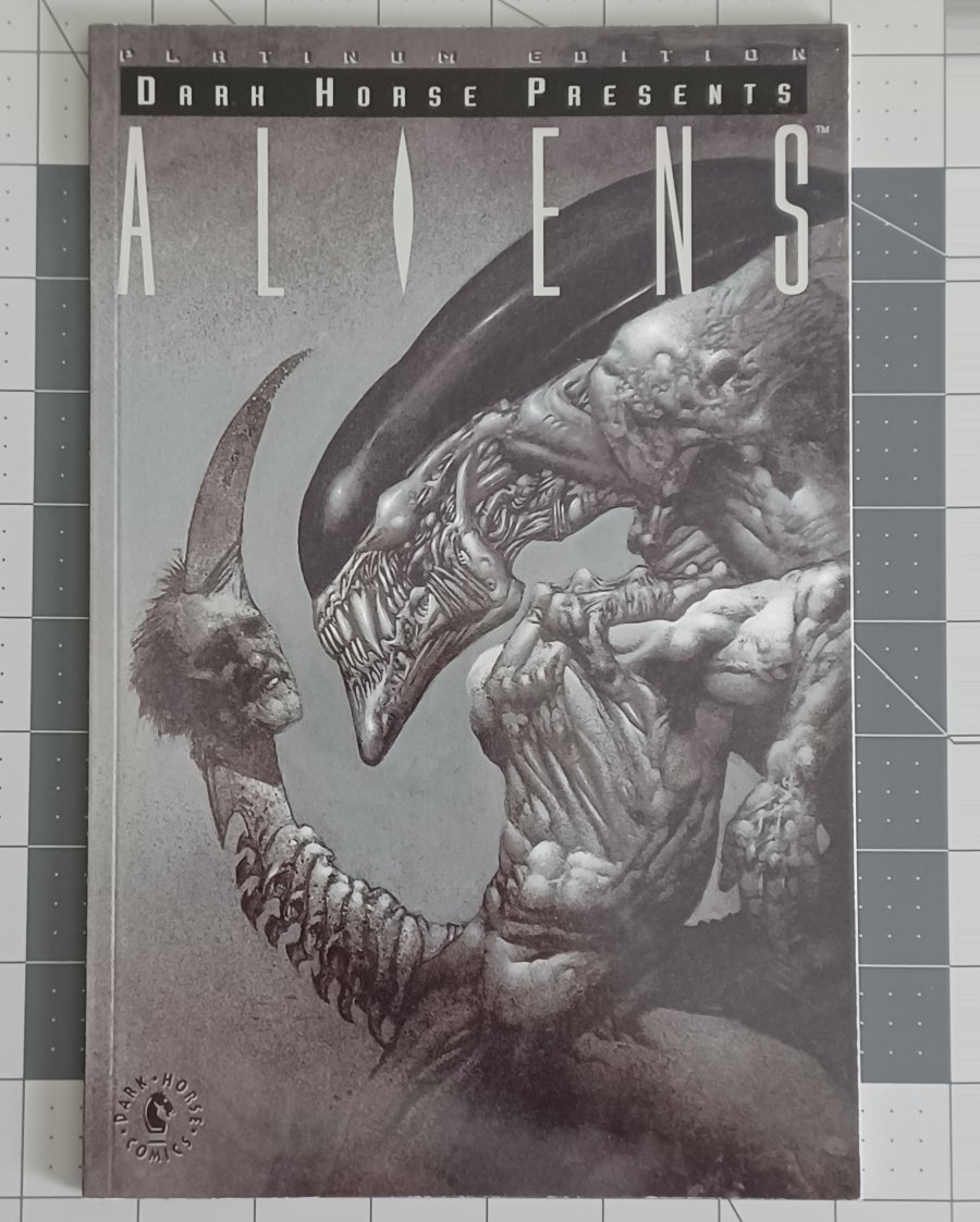Dark Horse Presents: Aliens Platinum Edition (1992)