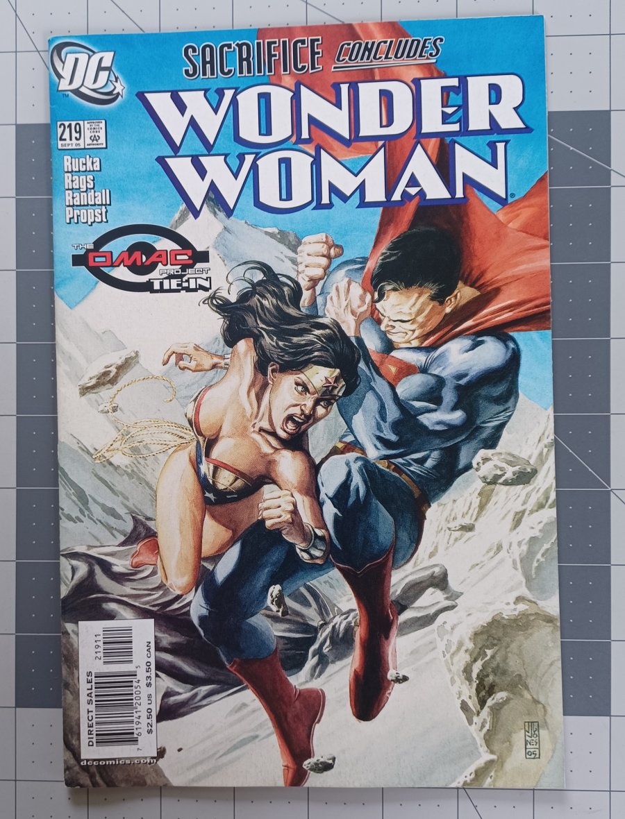 Wonder Woman #219 (2005) - DC Comics