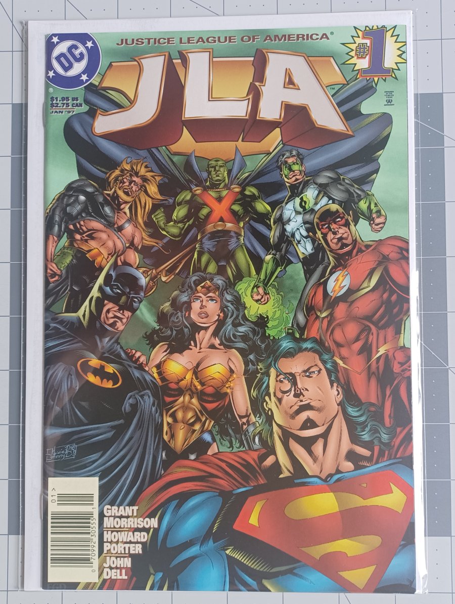 JLA #1 (1997) - DC Comics