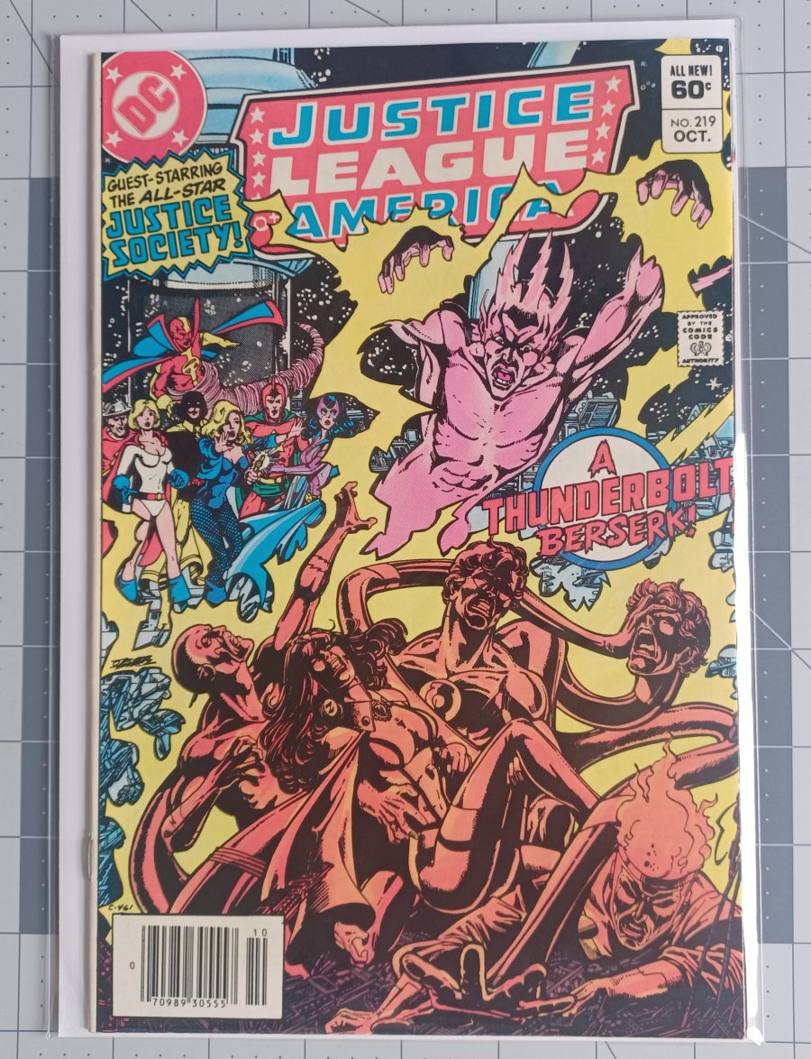 Justice League of America #219 (1983) - DC Comics